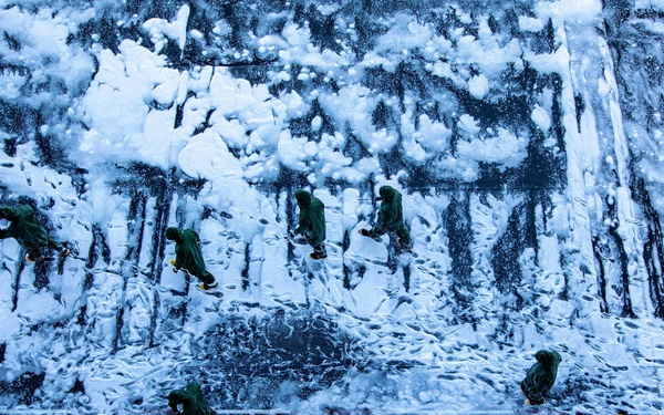 Makin Island Does AFFF Washdown