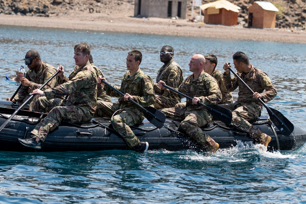 DVIDS - Images - A Co., 1-102nd Infantry Regiment (Mountain) practices ...