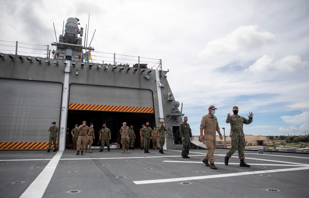 USS Tulsa Hosts German Navy Frigate Bayern Sailors