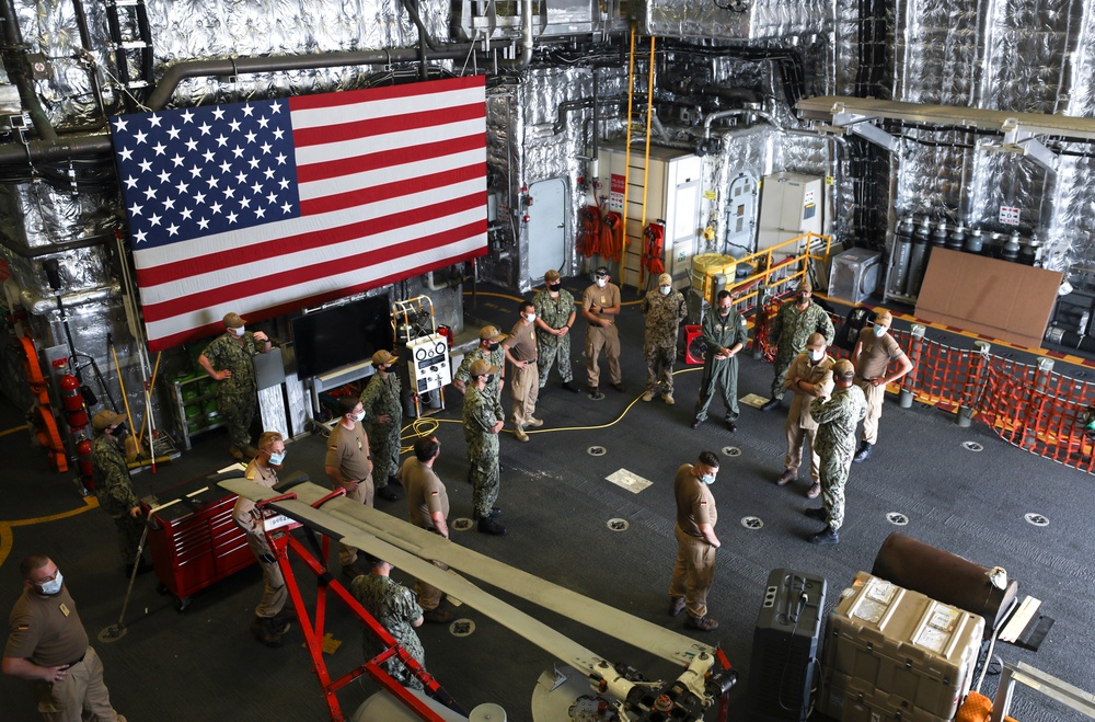 USS Tulsa Hosts German Navy Frigate Bayern Sailors