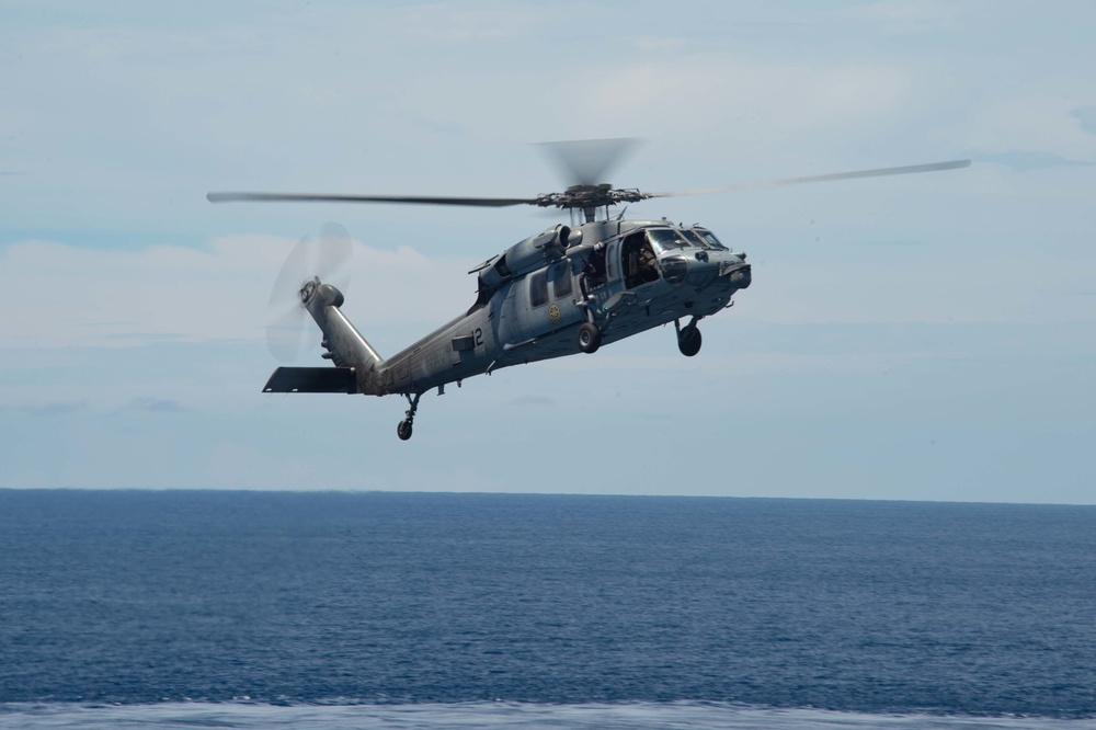 USS Carl Vinson (CVN 70) Conducts Flight Operations