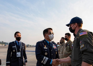 Seoul ADEX 2021 ROK CSAF visit