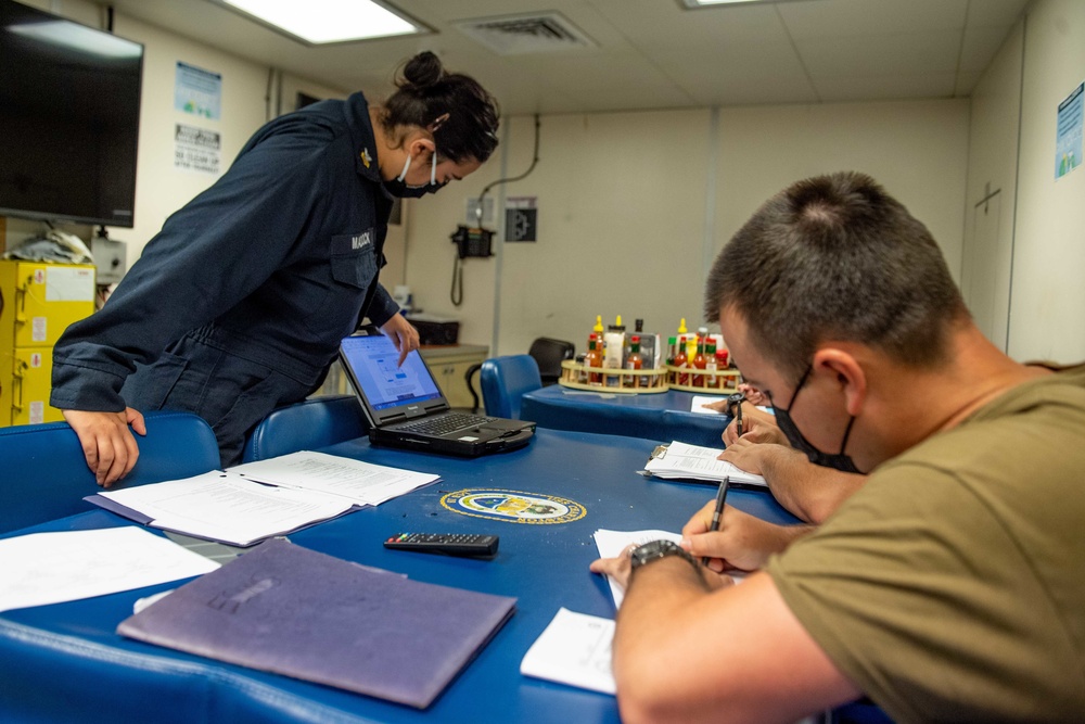 USS Charleston Sailor Conducts ESWS Training