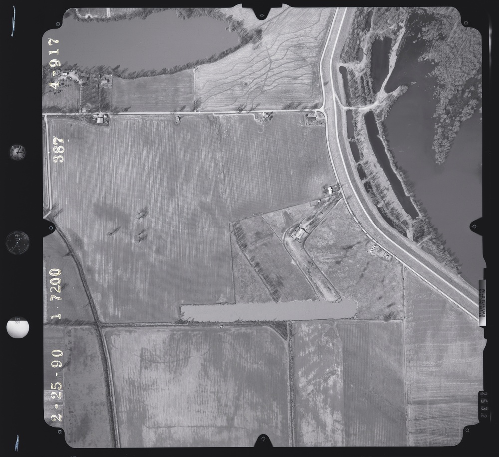 081122.142 -  .387.4