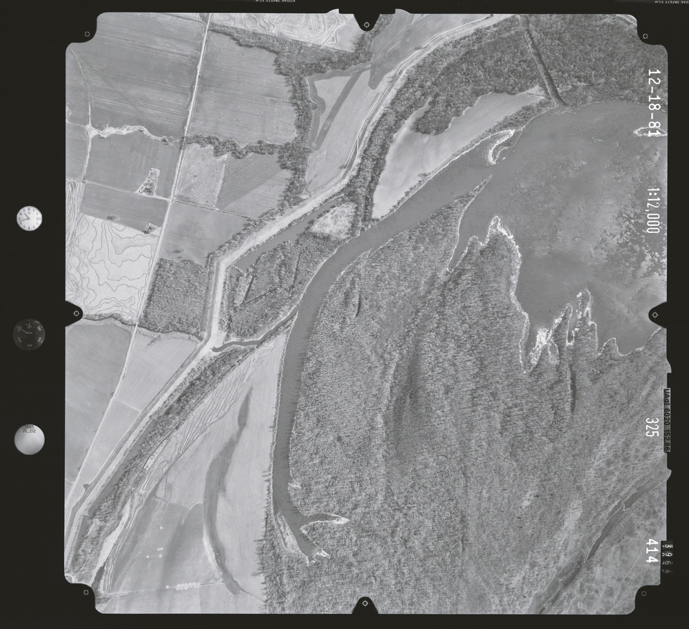 081074.137 - Ark. River.325.2