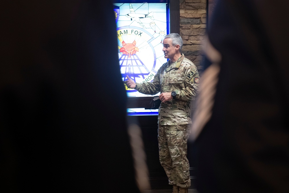 SEAC Visits 89th Airlift Wing