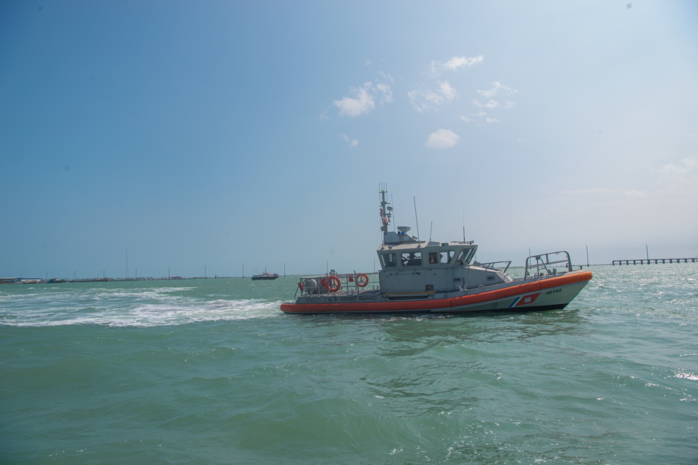 Coast Guard Station South Padre Island Non-Compliant Vessel Training