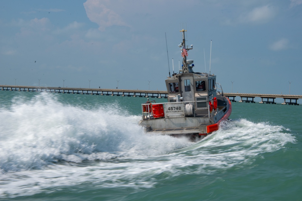 dvids-images-coast-guard-station-south-padre-island-non-compliant