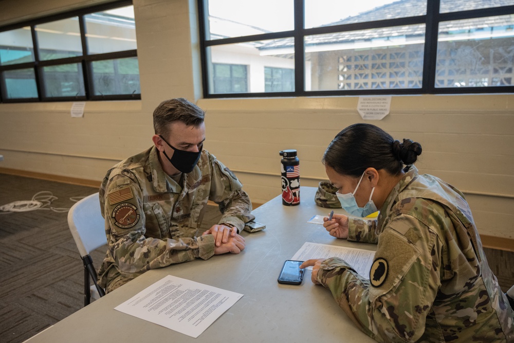 Hawaii National Guard receive COVID-19 vaccine