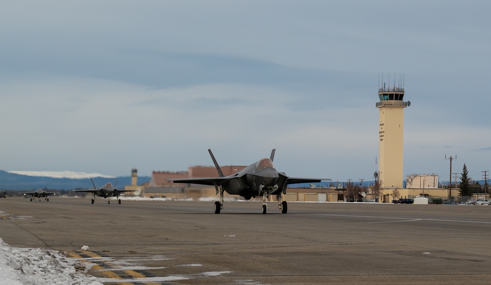 355th FS welcomes four more F-35s