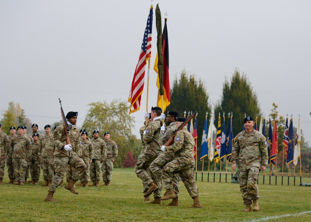 522nd MI Battalion cases colors enroute to Italy