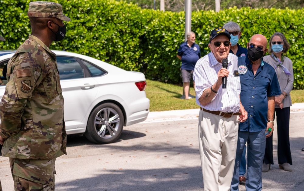 WWII Veteran gives speech