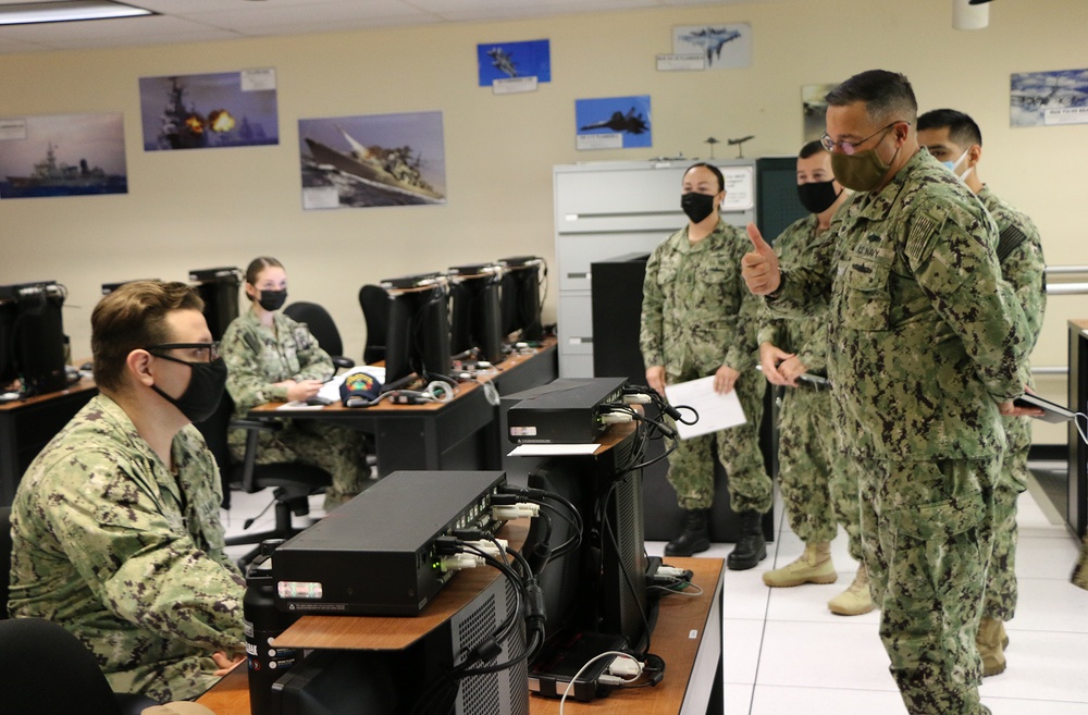 CIWT Commander Visits IWTC SD