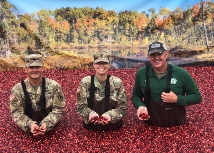 Fort McCoy Garrison command team visits local cranberry festival