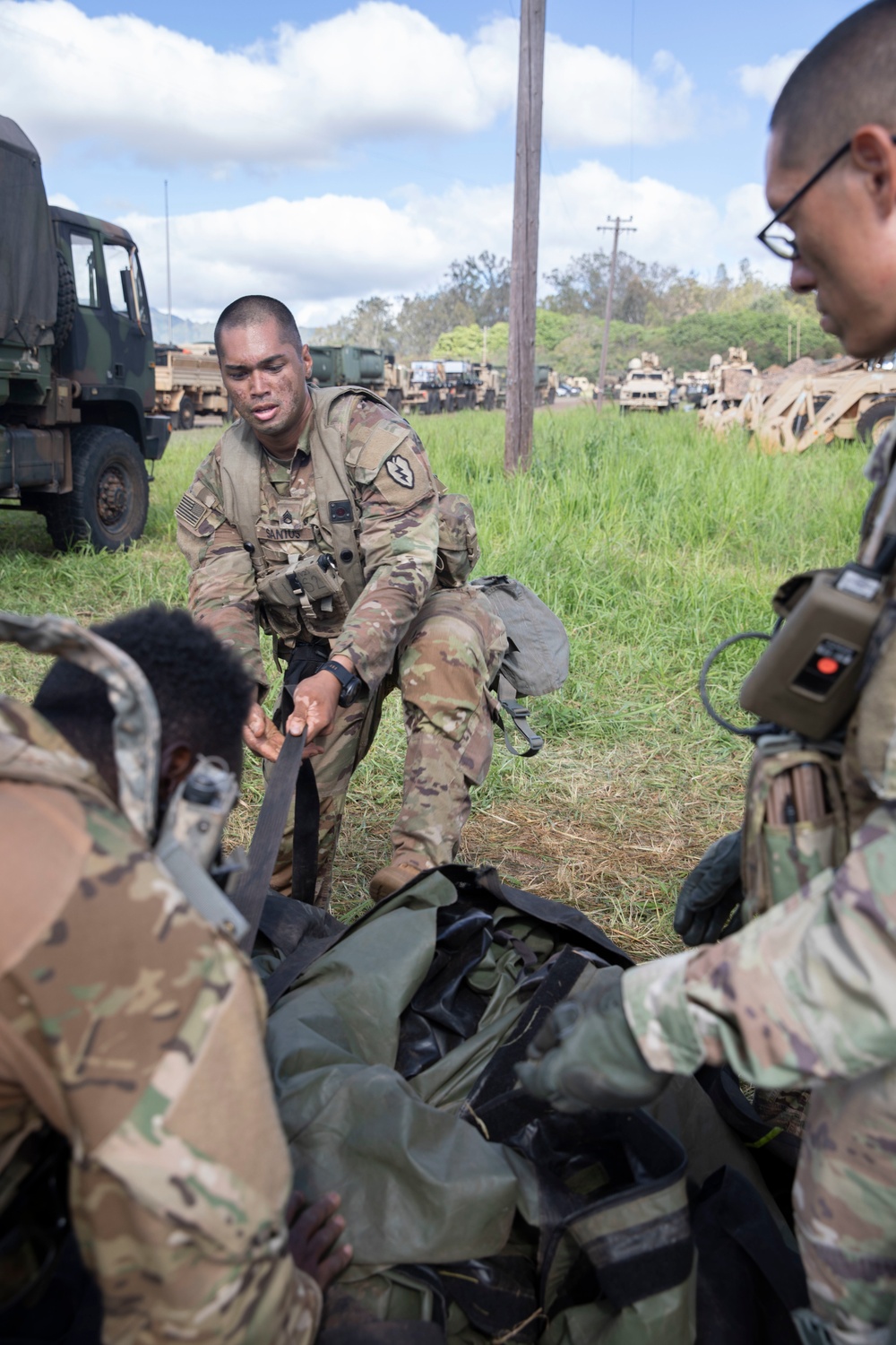 25th ID Soldiers preparing to relocate operation center during JPMRC rotation 22-01