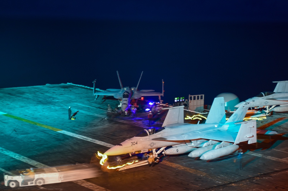 USS Carl Vinson (CVN 70) Conducts Night-Time Flight Operations in Andaman Sea