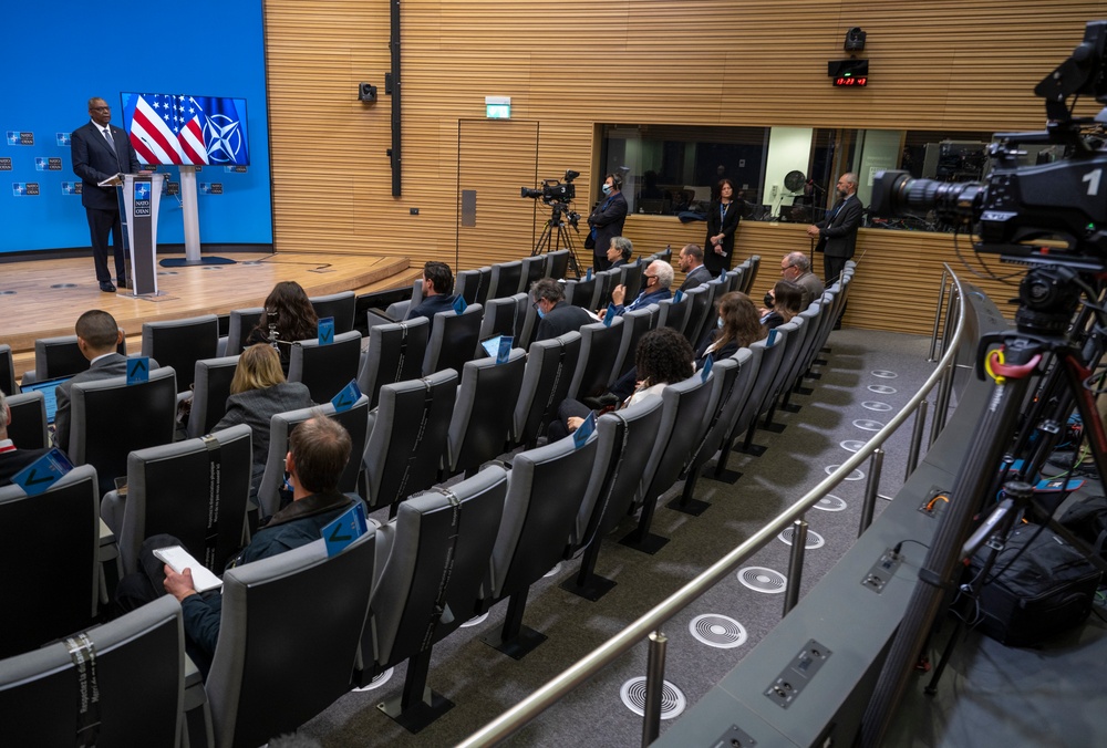 SECDEF Attends NATO Ministerial