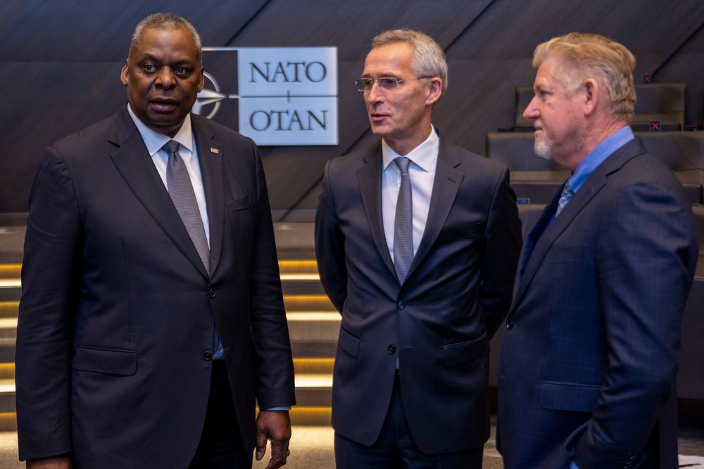 SECDEF Attends NATO Ministerial