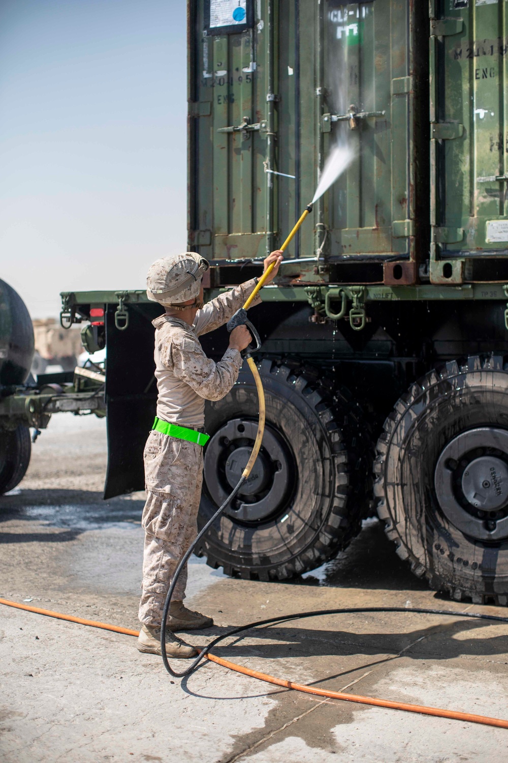 11th MEU CLB-11 complete mission, conduct wash-downs in Kuwait