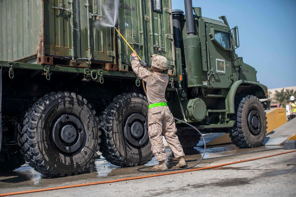 11th MEU CLB-11 complete mission, conduct wash-downs in Kuwait