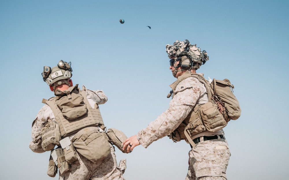 Bravo Co, BLT 1/1 grenade range in Kuwait