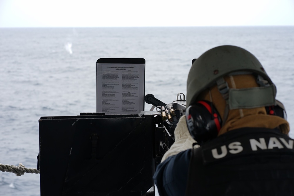 USS PIONEER (MCM 9) CONDUCTS LIVE FIRE EXERCISE