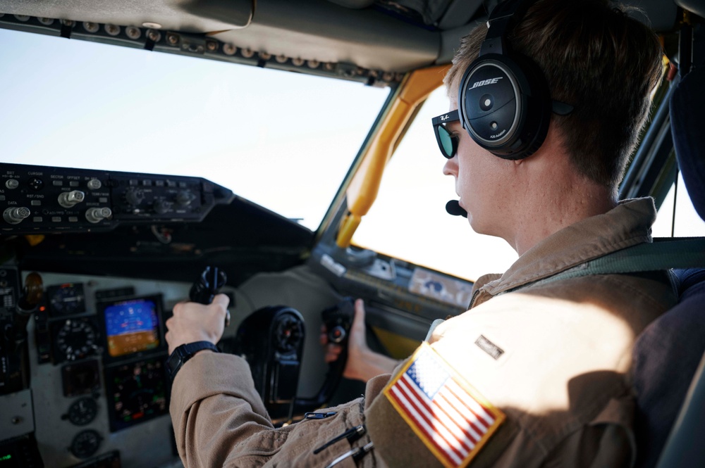 349th EARS refuels Air Force F-15E Eagle