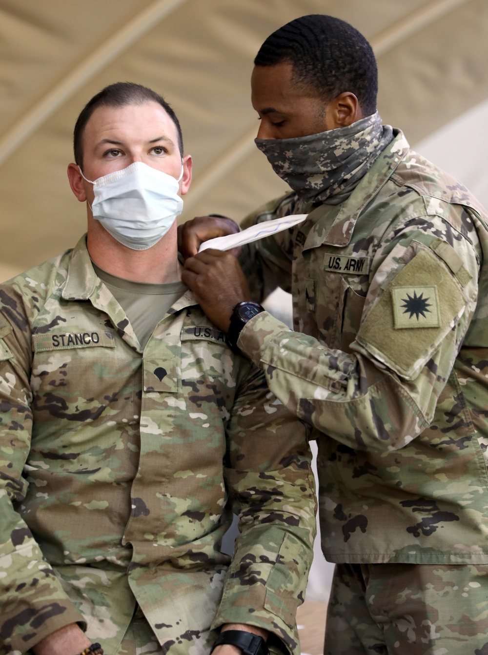 Medics with Task Force Sovereign provide Tactical Combat Casualty Care class to Soldiers at Camp Buehring