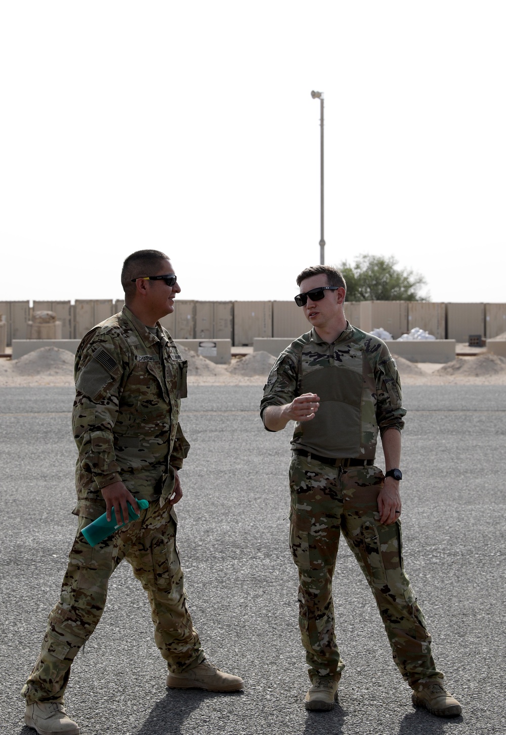 Task Force Raptor medics conduct hot/cold load training to Airmen at Camp Ali Al Salem