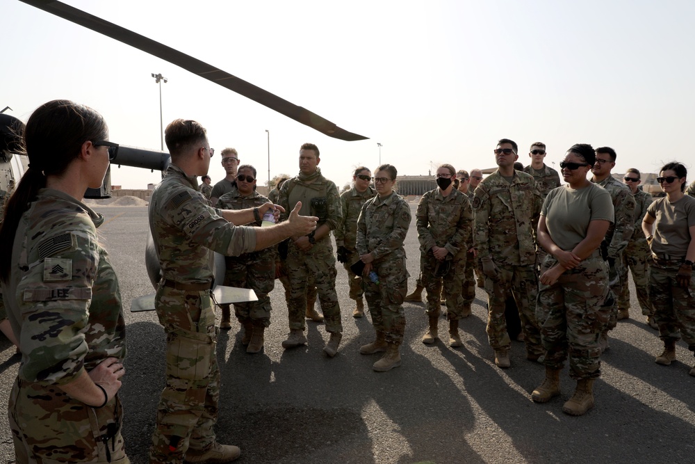 Task Force Raptor medics conduct hot/cold load training to Airmen at Camp Ali Al Salem
