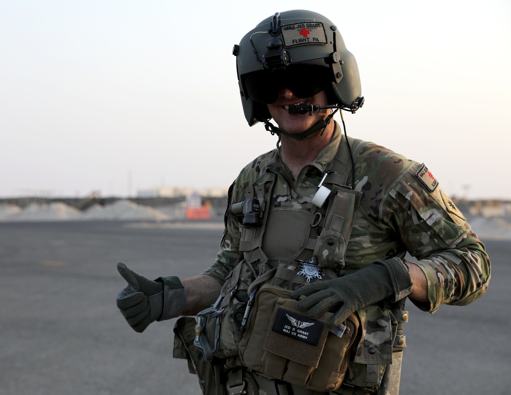 Task Force Raptor medics conduct hot/cold load training to Airmen at Camp Ali Al Salem