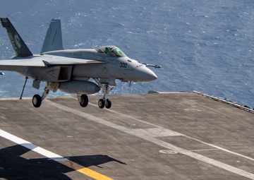 USS Carl Vinson (CVN 70) Conducts Flight Operations in South China Sea