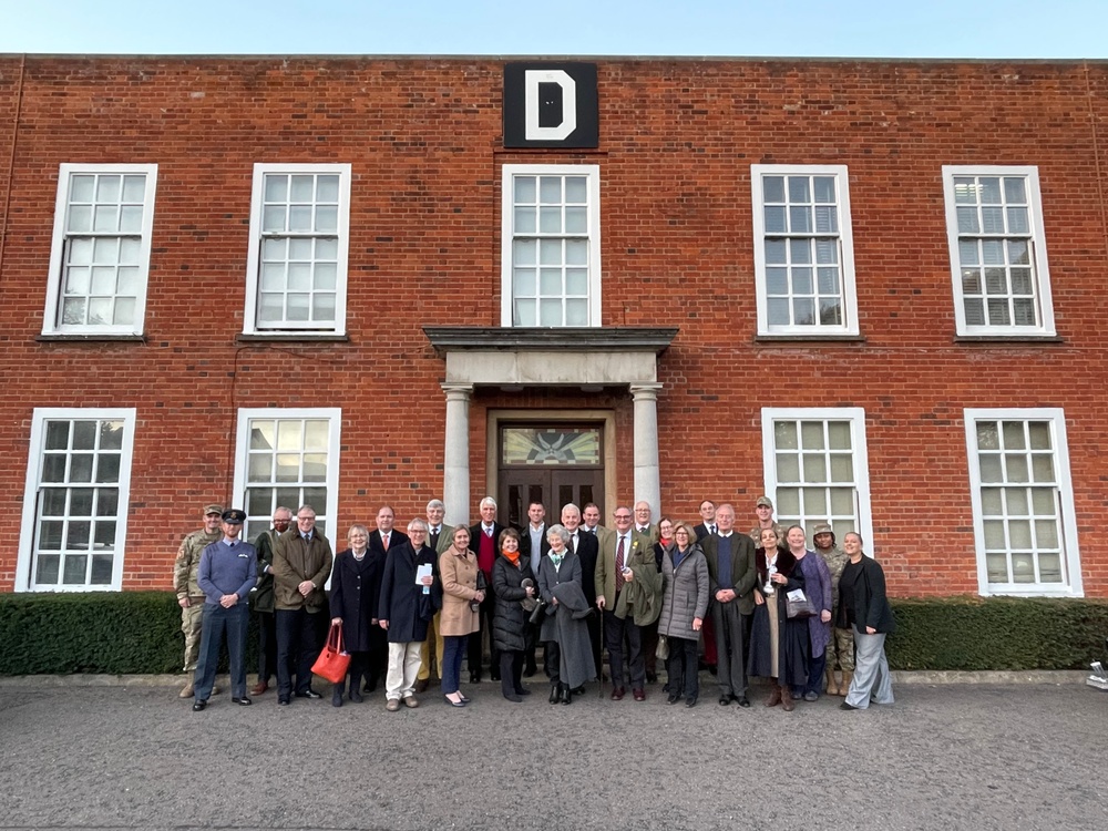 Team Mildenhall hosts high sheriffs and deputy lieutenants for familiarization visit