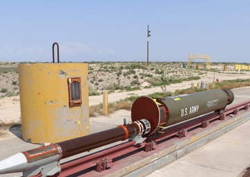 Holloman High Speed Test Track completes two recovery missions at over 5,000-feet per second