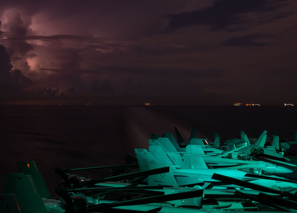 USS Carl Vinson (CVN 70) Conduct Night-Time Flight Deck Operations