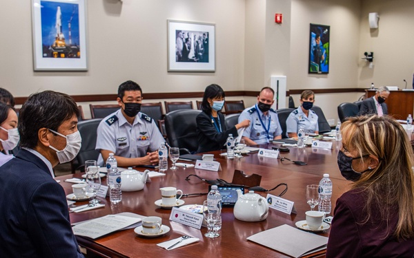 Japan's NSPS visits SSC