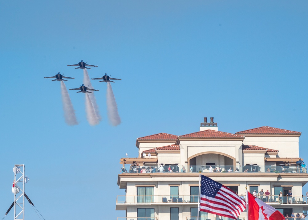 Blue Angels Navy Flight Demonstration Team – Huntington Beach, CA