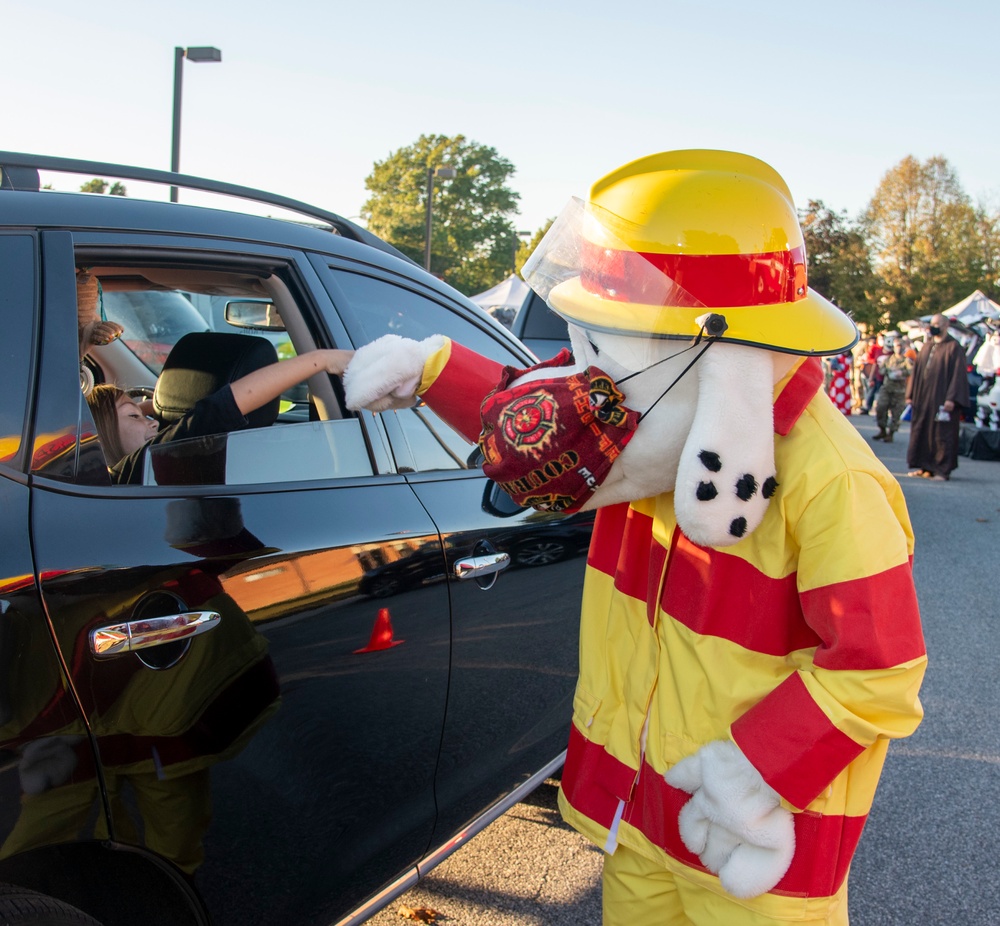 436th MSG supports deployed families with dinner, trunk or treat