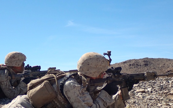 Darkside conducts platoon attacks