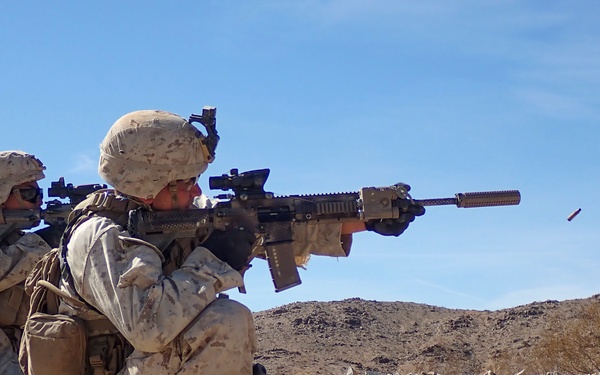 Darkside conducts platoon attacks