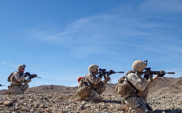 Darkside conducts platoon attacks