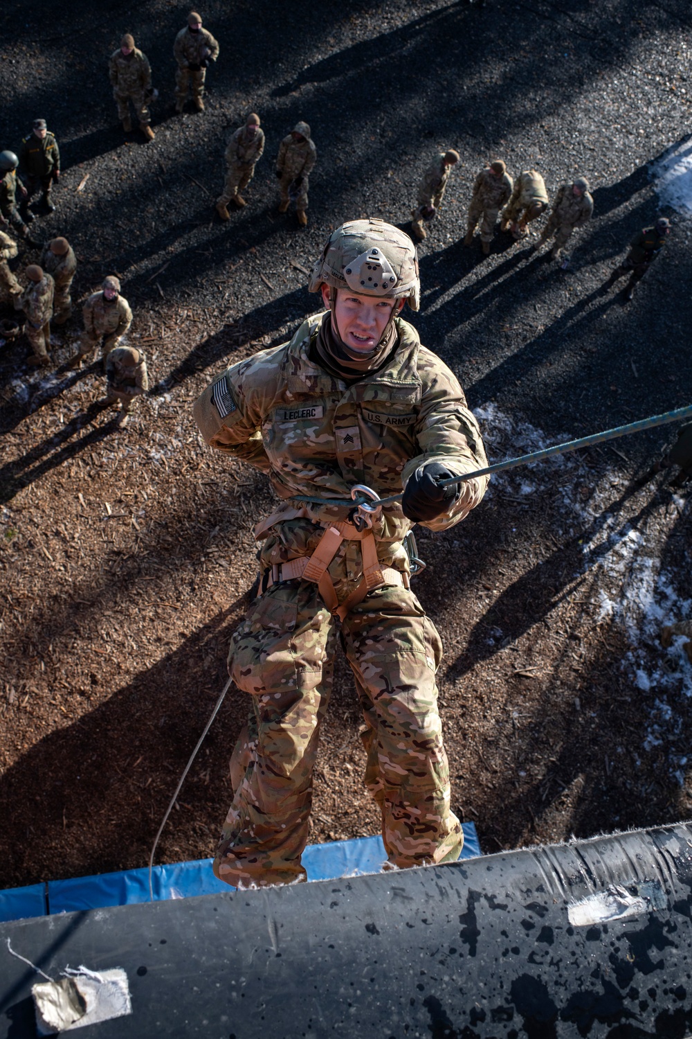 Indian and U.S. Army troops share rappel techniques during Yudh Abhyas 21