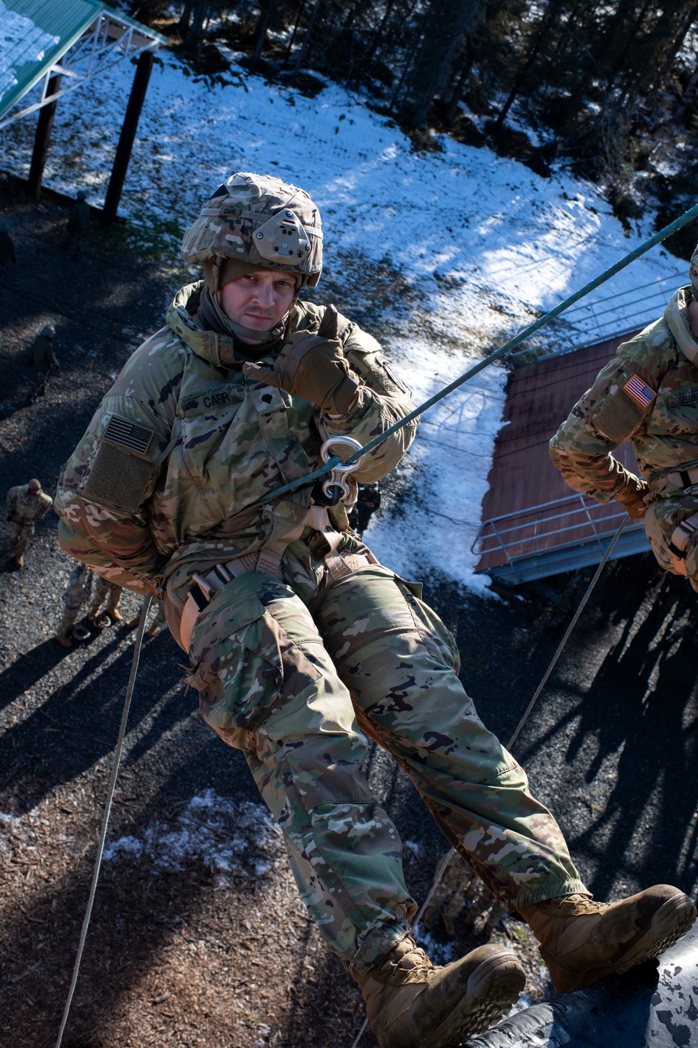 Indian and U.S. Army troops share rappel techniques during Yudh Abhyas 21