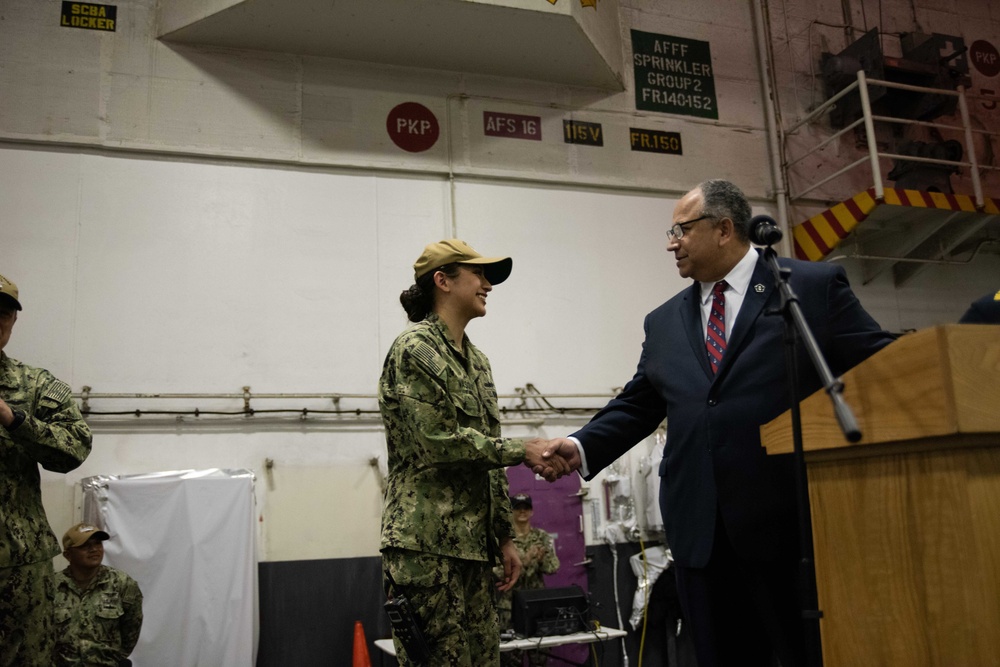 USS Ronald Reagan (CVN 76) Secretary of the Navy Visit