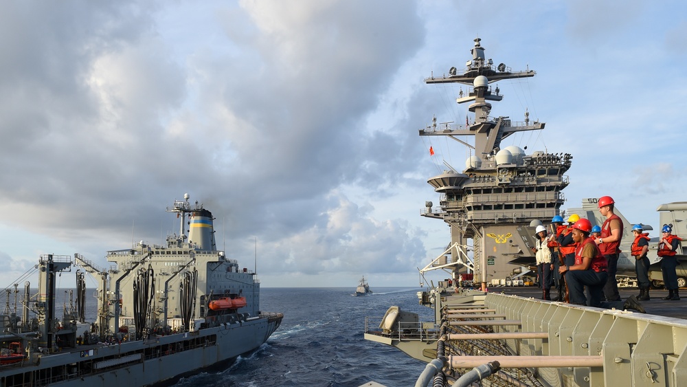 USS Carl Vinson (CVN 70) Conducts Replenishment-at-Sea