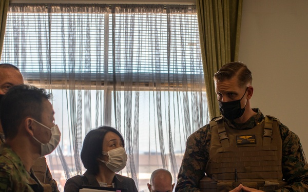 MCAS Iwakuni hosts installation tour for Japan Ground Self-Defense Force Middle Army chief of staff