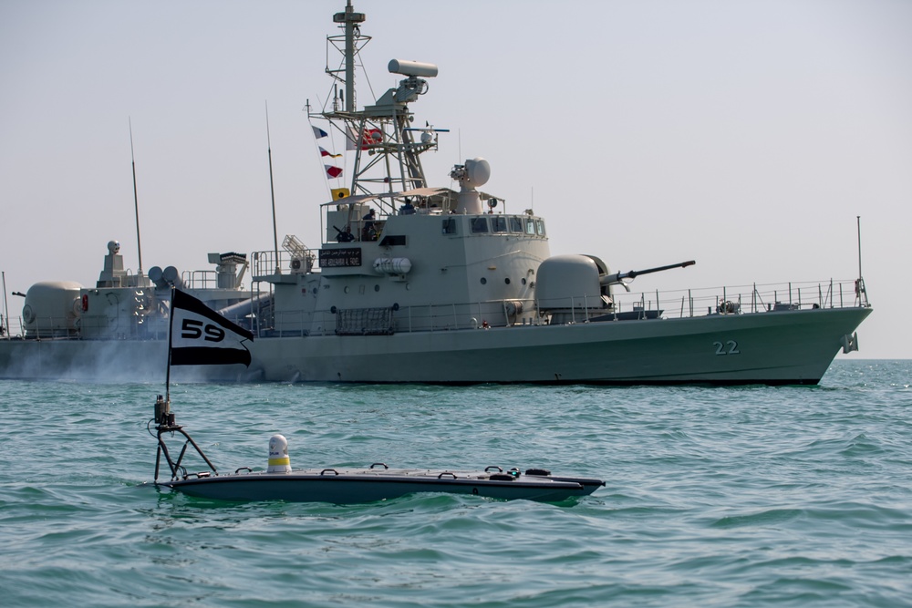 NAVCENT Task Force Completes First Unmanned Integration Exercise At Sea
