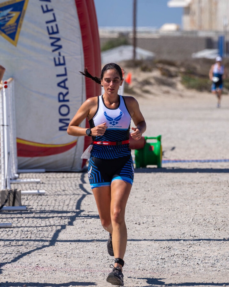 Uniformed Services University Medical Student helps Air Force Team Take Silver at Armed Forces Triathlon