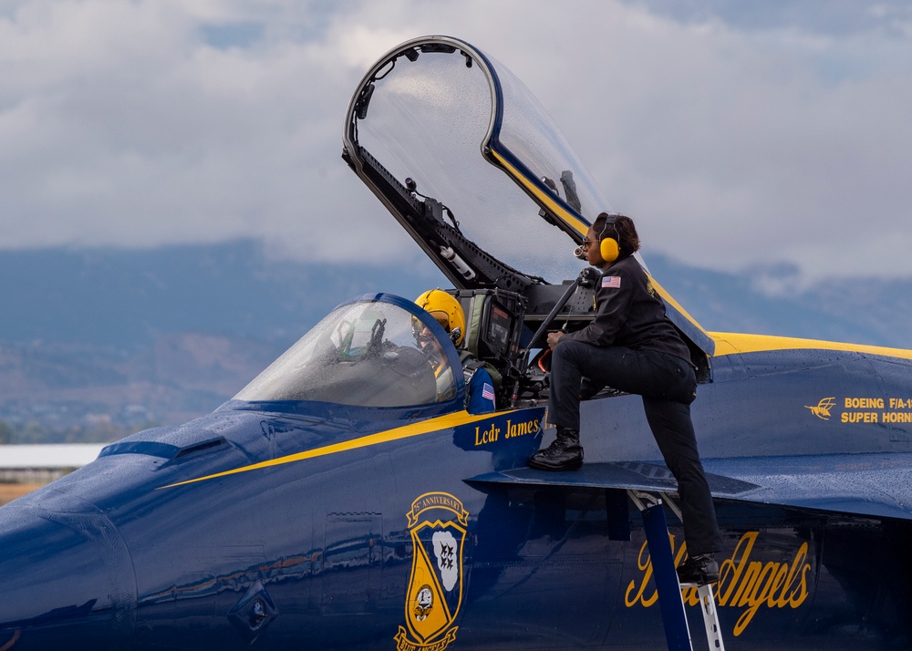 Blue Angels Navy Flight Demonstration Team – Loveland, Colorado