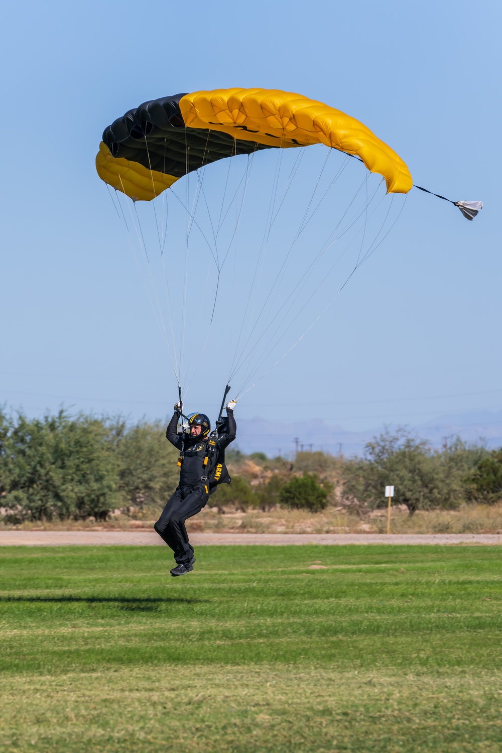 U.S. Army Parachute Team competes in National Skydiving Championship events